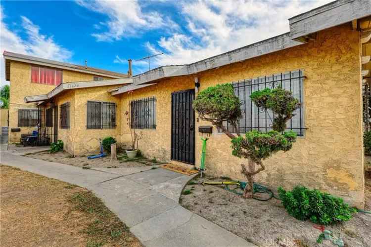 House For Sale in 13426, South San Pedro Street, California