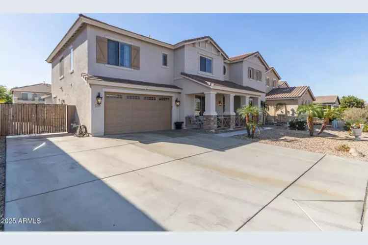 Generational Home Buy in Royal Ranch with 6 Bedrooms and Huge Kitchen