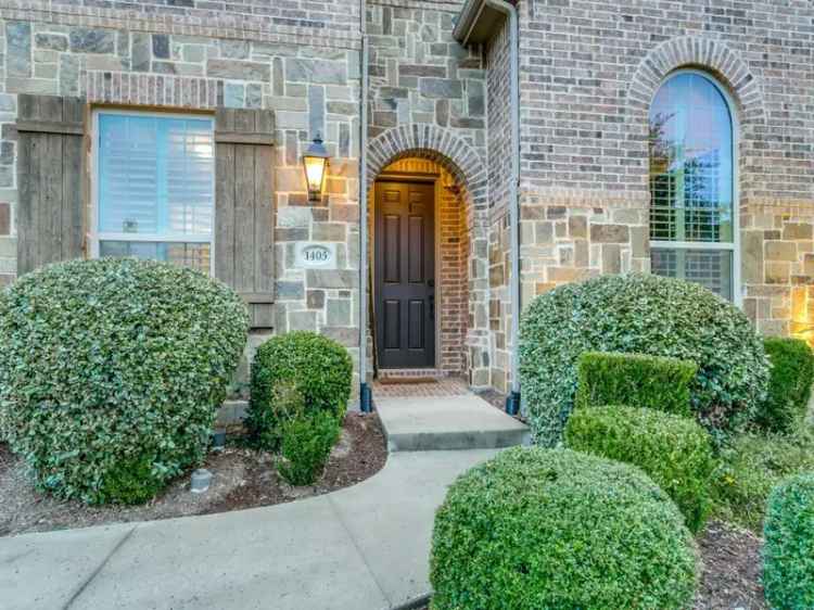 Rent Gorgeous Highland Home with Family Space and Amenities