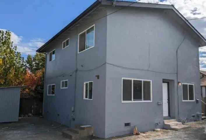 Rent 2 Bedroom Apartment Unit with Driveway Parking and Washer Dryer