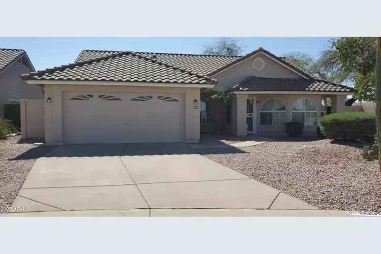 House For Sale in 6005, East Selkirk Circle, Mesa, Arizona