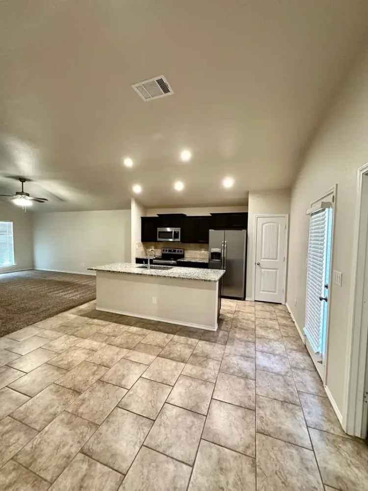 Rent Home in West Lubbock with Fully Furnished Appliances