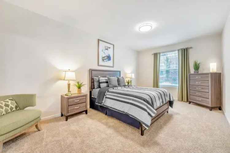 Rent Luxury Apartments in Downtown Waxhaw with Modern Amenities