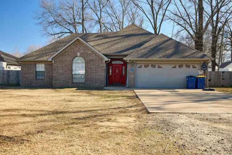 House For Sale in 2107, South 2nd Street, Cabot, Arkansas