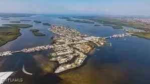 Land For Sale in 624, Northwest 39th Avenue, Cape Coral, Florida