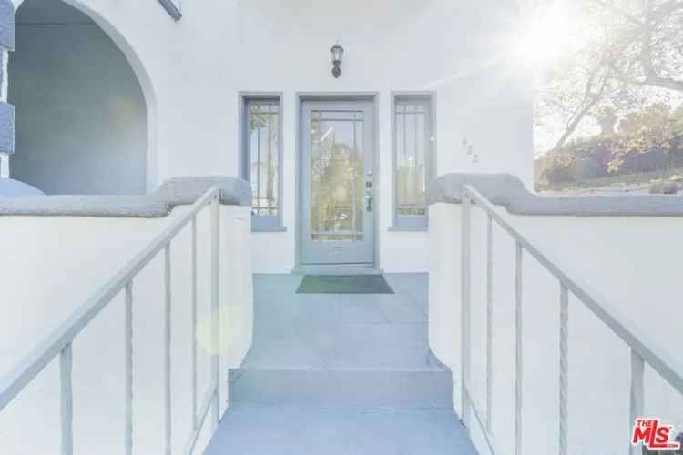 House For Sale in 422, North Reno Street, Los Angeles, California