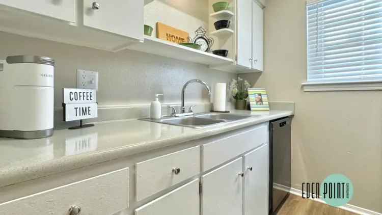 Rent Apartments in Baton Rouge with Modern Amenities and Pool