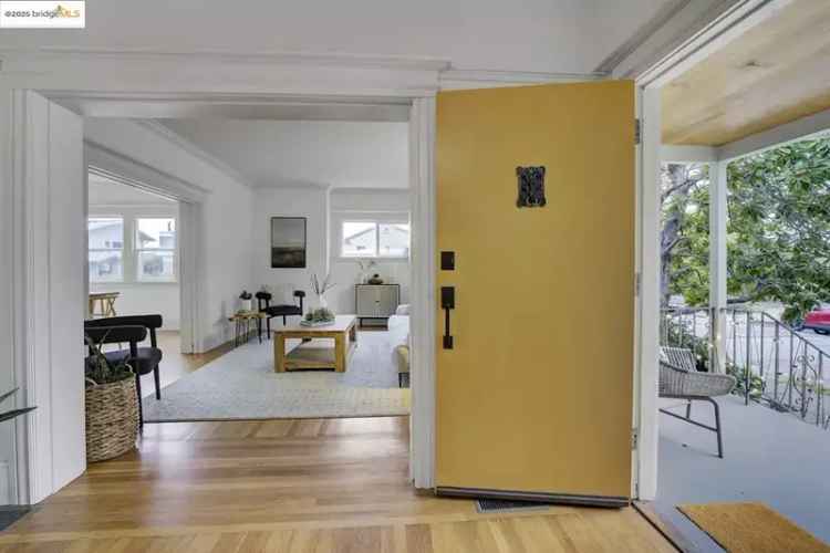 Buy House in Oakland with Vintage Charm and Modern Convenience