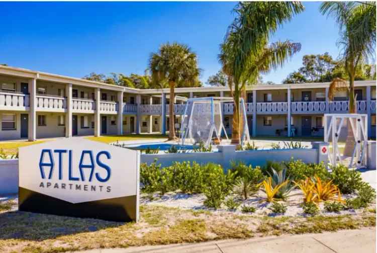 Rent Renovated Apartments in St Pete with Great Location and Features