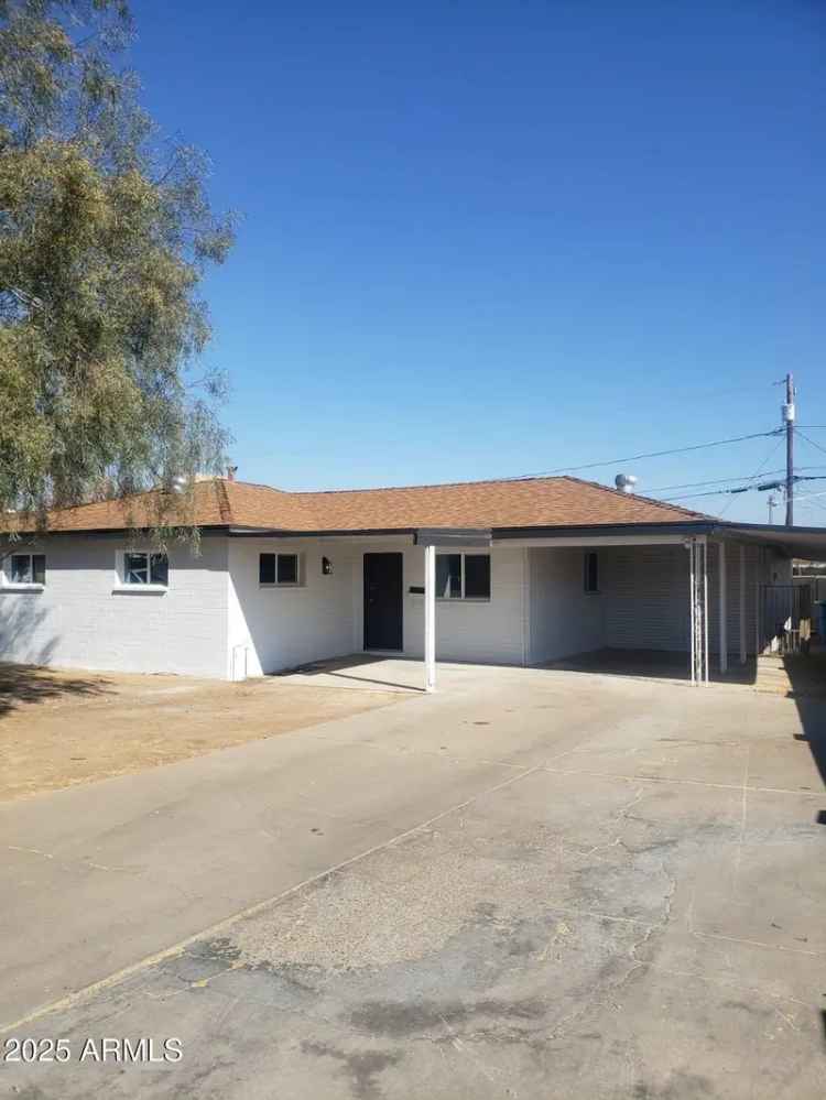 House For Sale in 2904, West Coolidge Street, Phoenix, Arizona