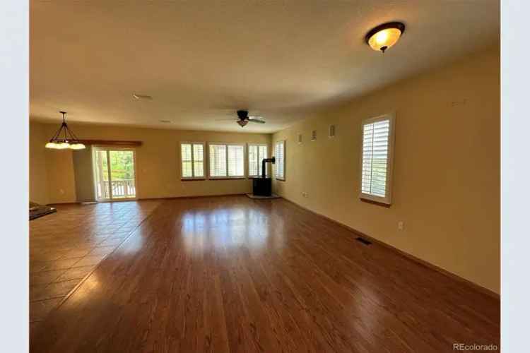 Rent upscale property in Heritage Eagle Bend with movie theatre and amenities