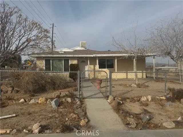 House For Sale in 711, Candlelight Street, Barstow, California