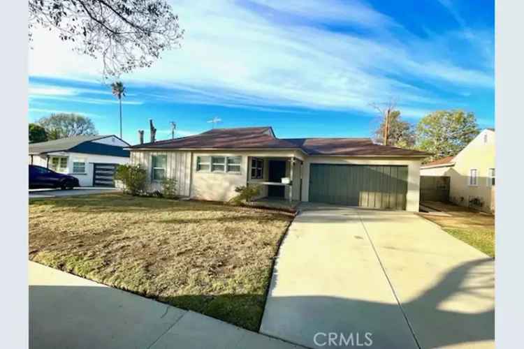 fixer upper buy house in Northridge with great potential and yard space