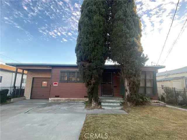 House For Sale in 1510, East 108th Street, Los Angeles, California