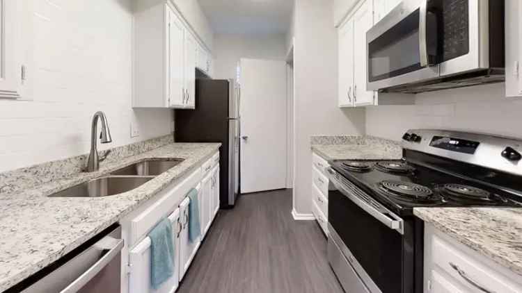 Rent Apartments at Cavender Manor in Hurst with Upgraded Amenities