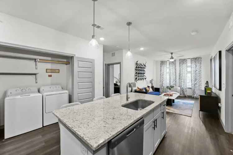 Rent Vibrant Apartments in Keller North Ft Worth with Modern Amenities