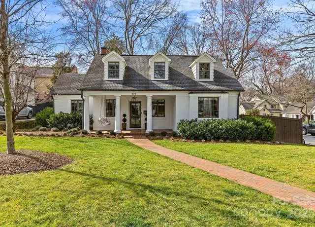 Luxury Buy Cottage Myers Park with Beautifully Landscaped Yard