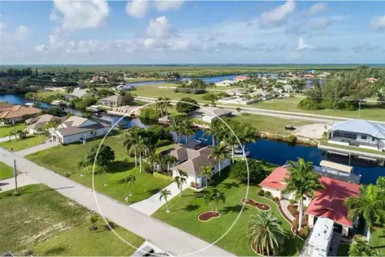 Buy Gulf Access Pool Home with Triple Lot in Florida