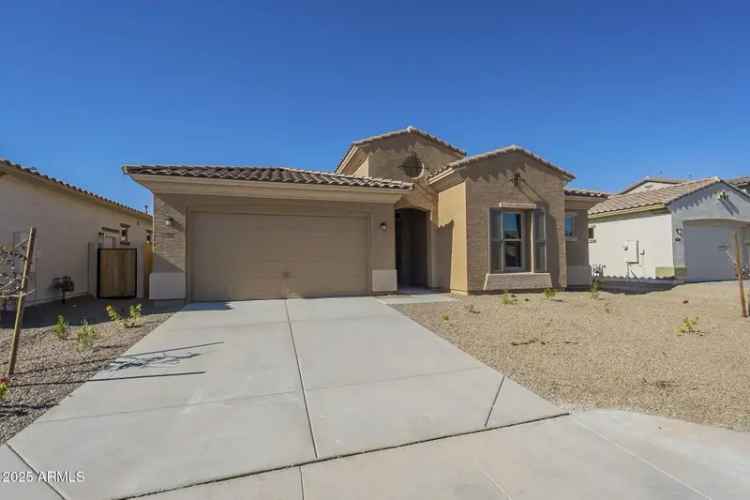 Buy Amethyst House in a Great Location with 3 Bedrooms and 3 Baths