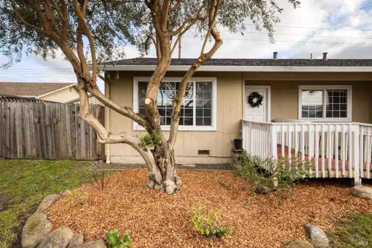 House For Sale in 1724, Moclips Drive, Petaluma, California