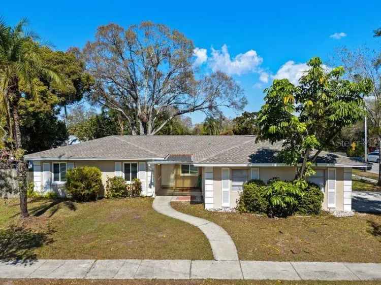 House For Sale in 1000, Amble Lane, Clearwater, Florida