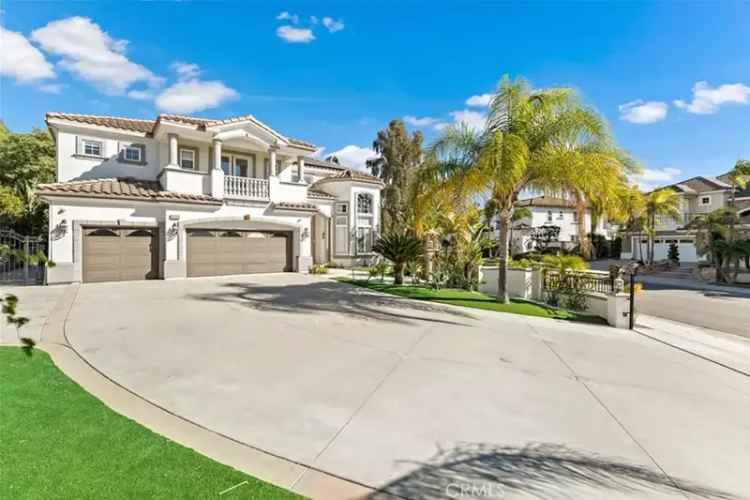 Buy Estate in Yorba Linda with 6 Bedrooms and Elegant Features