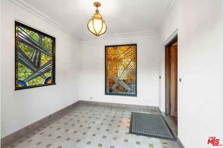 Buy Art Deco House in Hancock Park Elegant Design Spacious Interiors