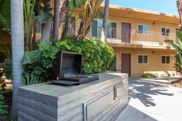 Rent Spacious Apartments in Ocean Beach CA with Great Amenities