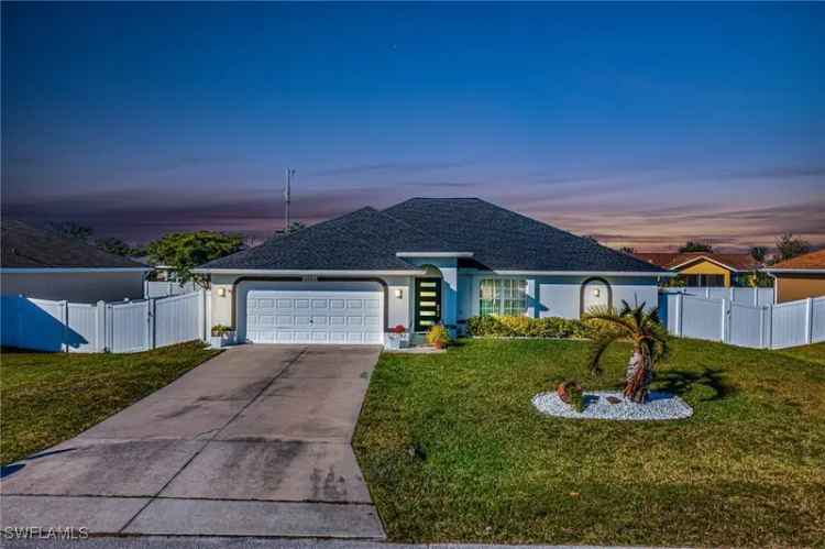 House For Sale in 2926, Southwest 1st Avenue, Cape Coral, Florida