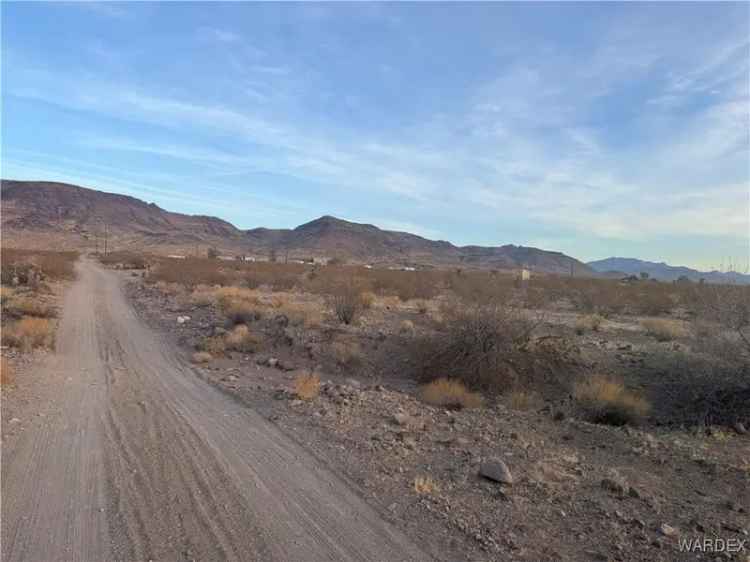 Land For Sale in Golden Valley, Arizona