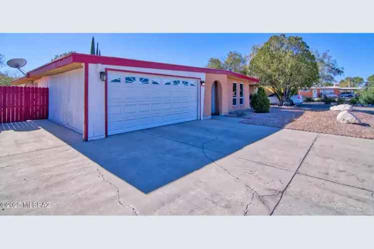 Buy mid-century home in Fort Lowell with beautiful mountain views