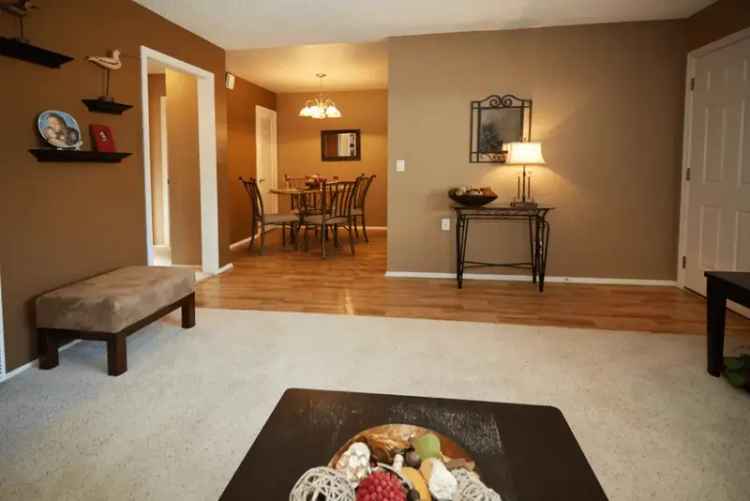 Rent Apartments at Towne Centre Orange with Amazing Community Features