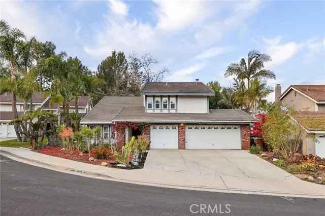 House For Sale in 5625, East Calle Canada, Anaheim, California