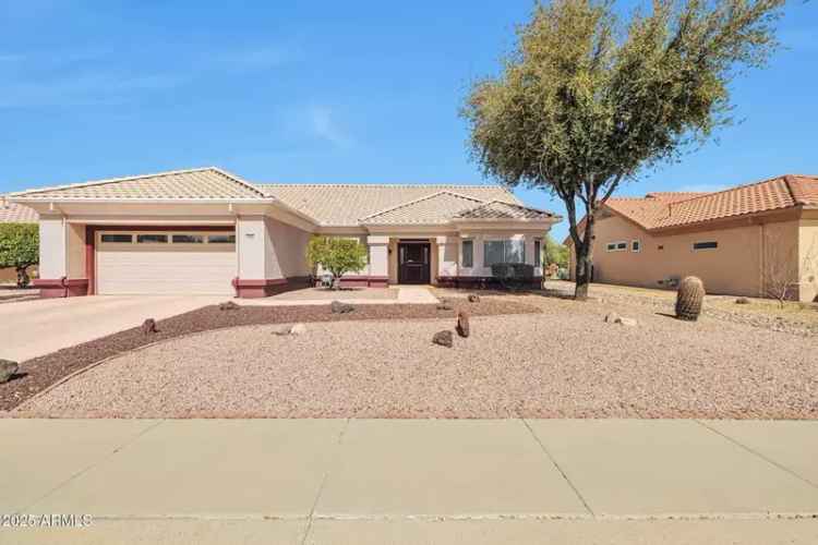 House For Sale in 14936, West Yosemite Drive, Sun City West, Arizona