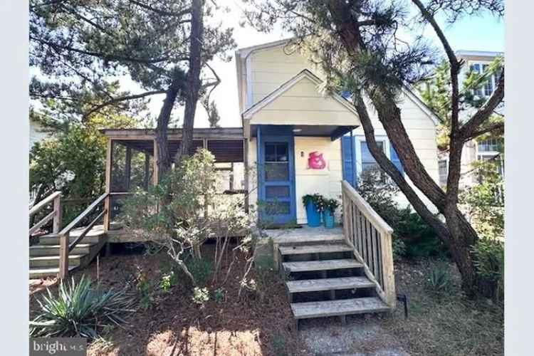 House For Sale in 4, East Georgetown Street, Fenwick Island, Delaware