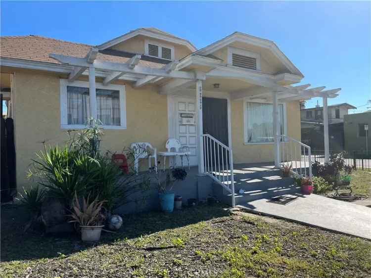 House For Sale in 1349, West 53rd Street, Los Angeles, California