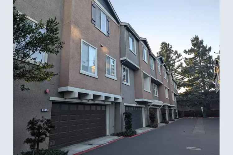 Rent Spacious Unit Near Parkmont Elementary with Modern Features