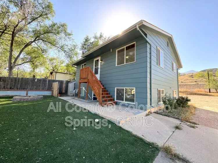 Rent 2 Bedroom Apartment in Colorado Springs with Modern Features