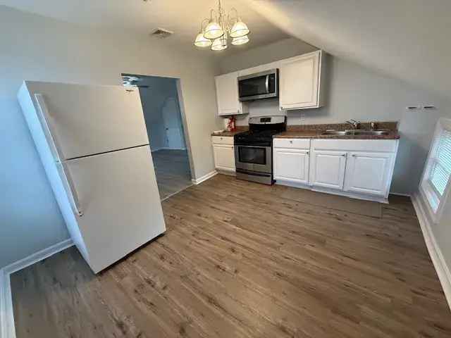 Rent Stylish Apartment Unit in Fall River with Large Bedrooms and Walk-in Closets