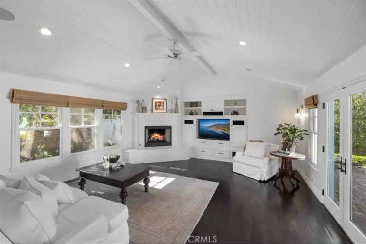 House For Sale in 1533, Priscilla Lane, Newport Beach, California