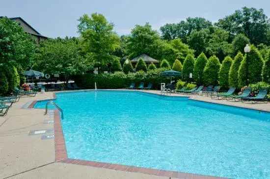 Rent Apartments in Antioch Tennessee with Garden-Style Features