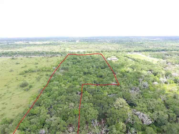 Buy Beautiful Property with 16 Acres Near Lake Jackson