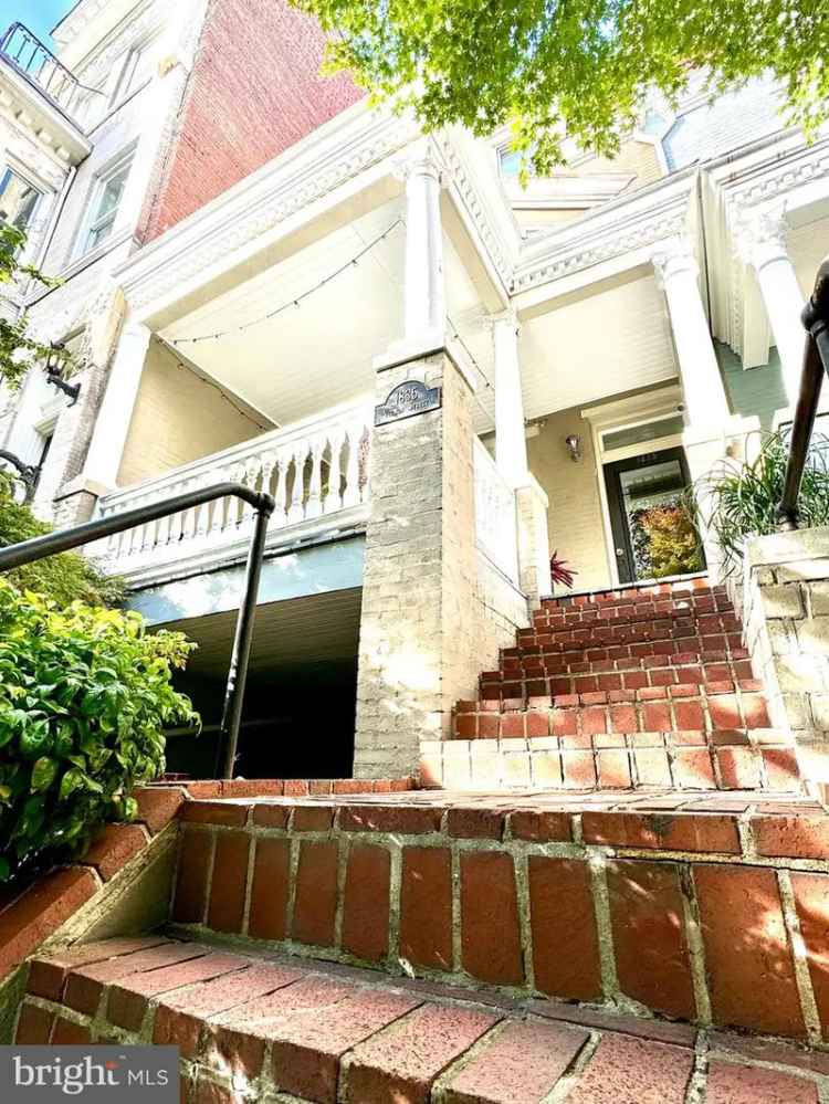 House For Sale in 1835, Vernon Street Northwest, Washington, District of Columbia