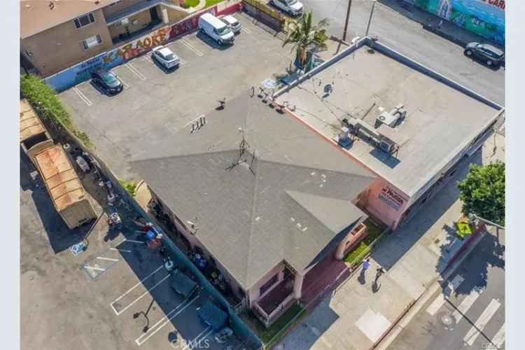 Investment opportunity buy fourplex in Los Angeles near USC and Coliseum