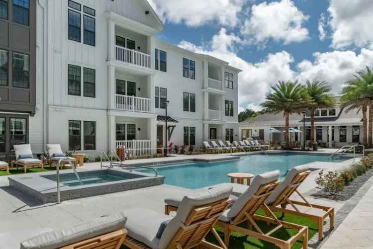 Luxury Apartments for Rent in Nocatee FL with Resort Style Amenities