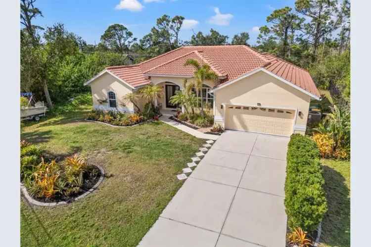 Buy 3 Bedroom Home with Upgraded Features in Englewood Florida