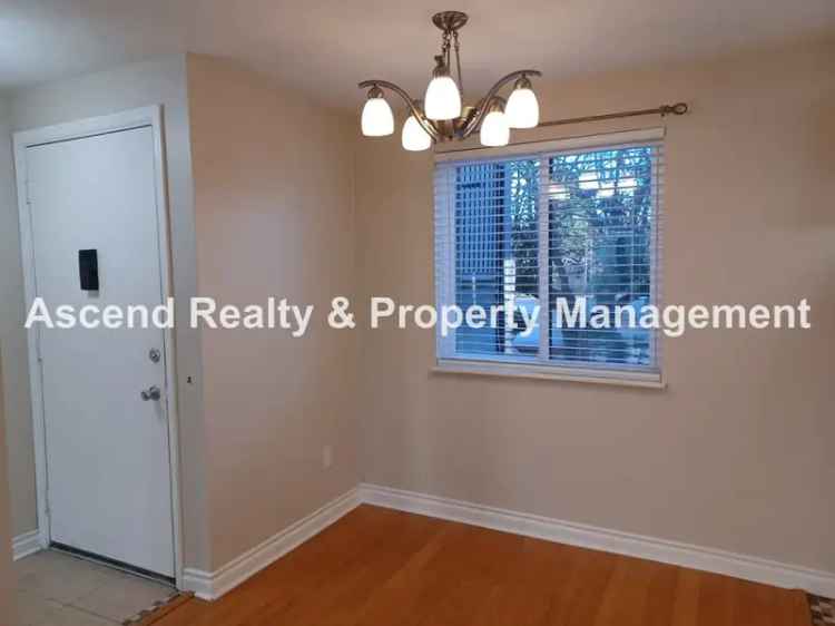 Rent 1 Bed 1 Bath Condo Near Nike with Creek View