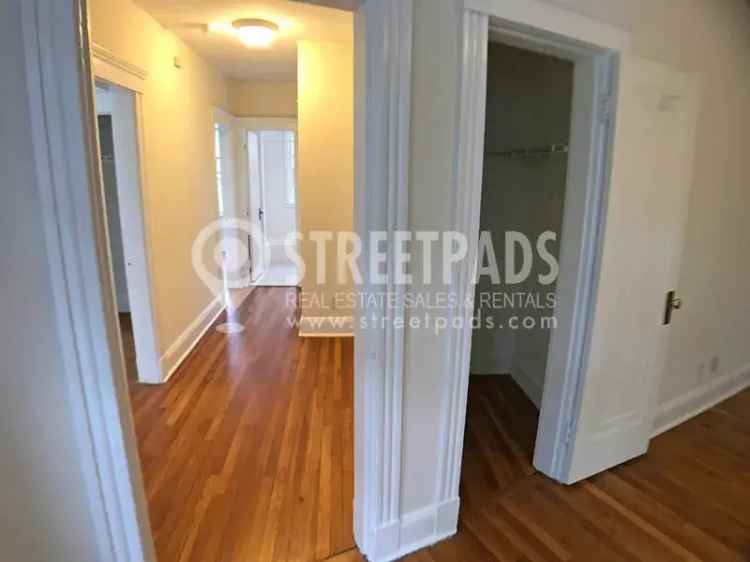 Rent Modern 2 Bedroom Apartment in Harvard Square Cambridge