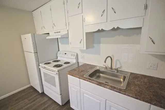 Rent Apartments for KU Med Students Employees with In Unit Laundry