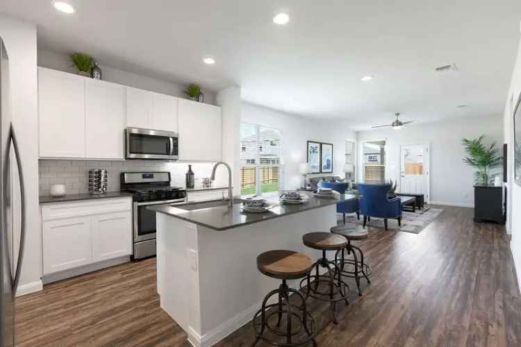 Rent Apartments in Legacy with Spacious Open Floor Plans and Private Backyards